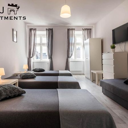 J&J Apartments Lazienna 30 - 12 Torun Luaran gambar