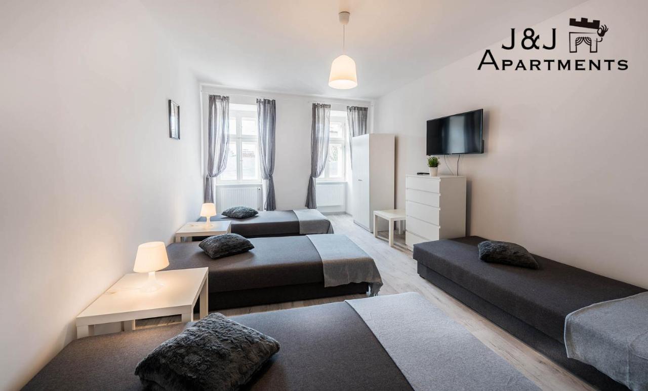 J&J Apartments Lazienna 30 - 12 Torun Luaran gambar
