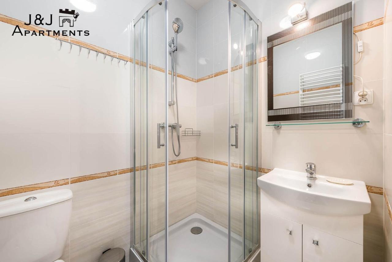 J&J Apartments Lazienna 30 - 12 Torun Luaran gambar
