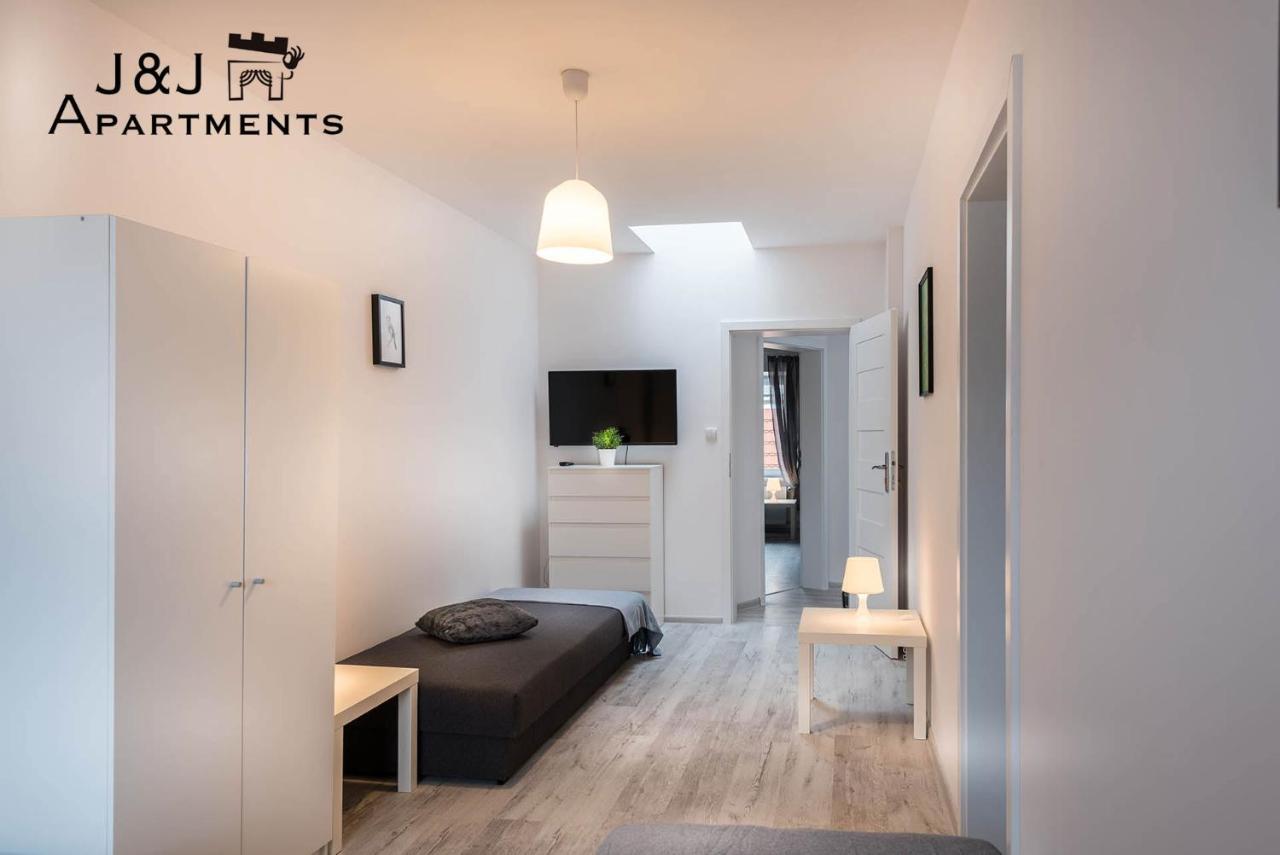 J&J Apartments Lazienna 30 - 12 Torun Luaran gambar