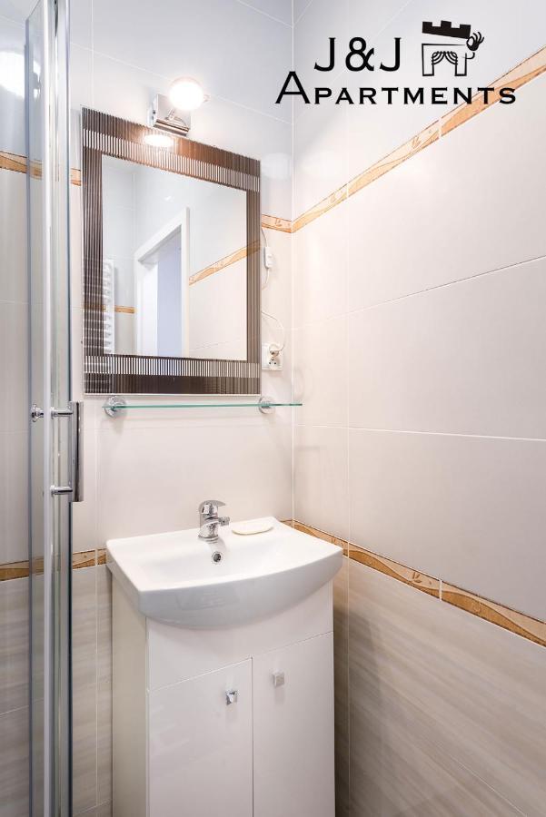 J&J Apartments Lazienna 30 - 12 Torun Luaran gambar