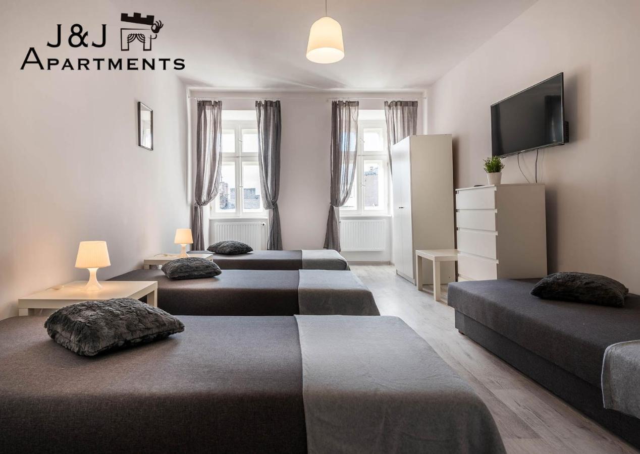 J&J Apartments Lazienna 30 - 12 Torun Luaran gambar